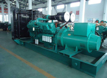 金银川路街道800kw康明斯柴油发电机组图片 金银川路街道800kw康明斯柴油发电机组图片